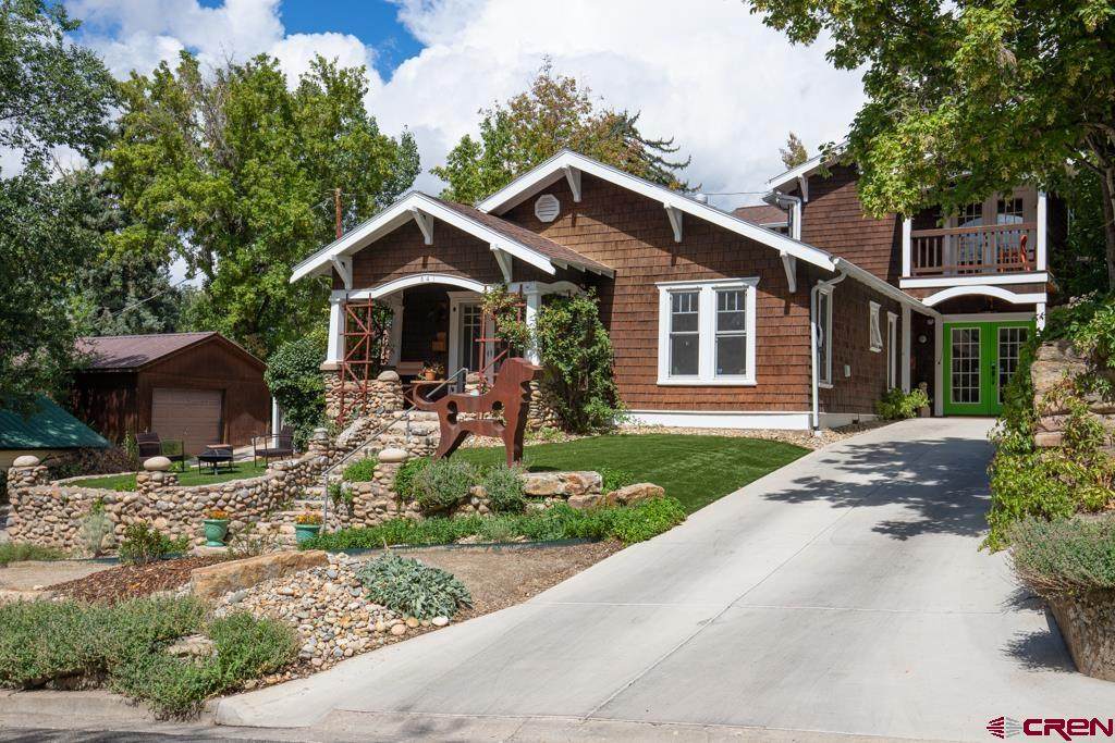 541 10th Street - Photo 1