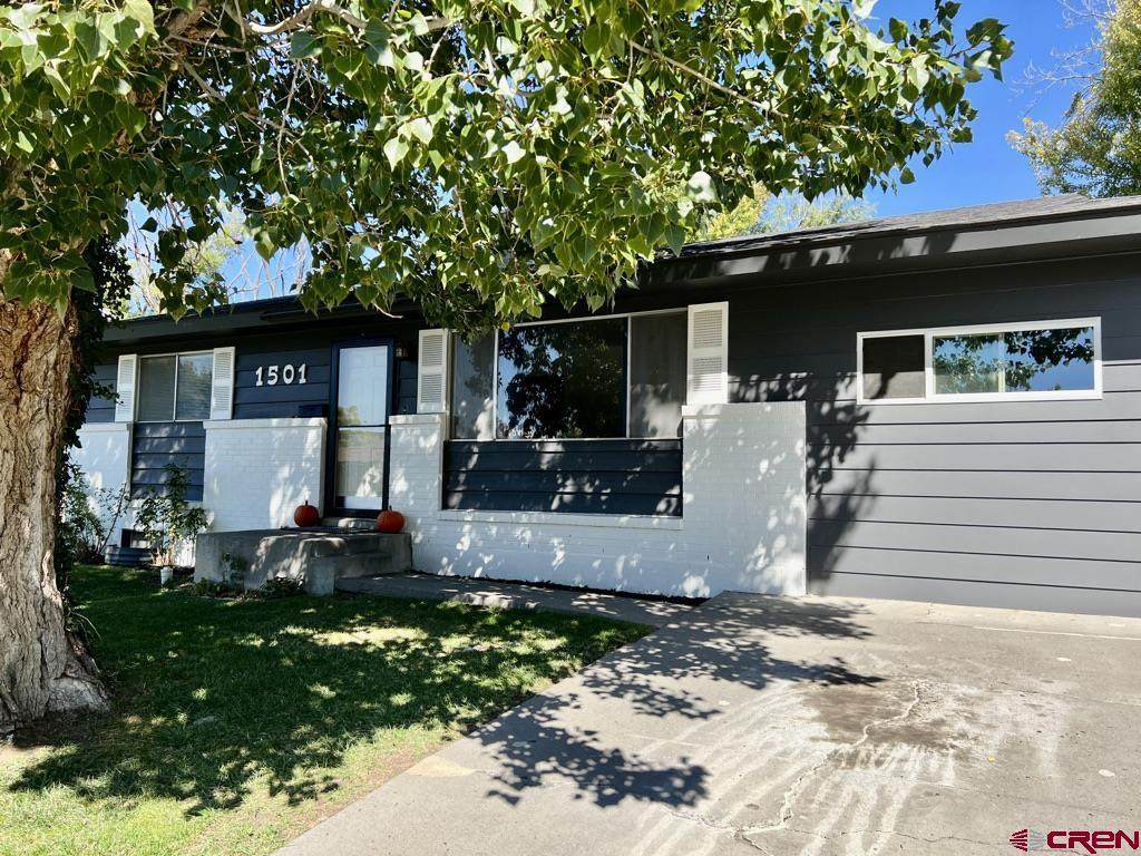 1501 Bristol Drive - Photo 1