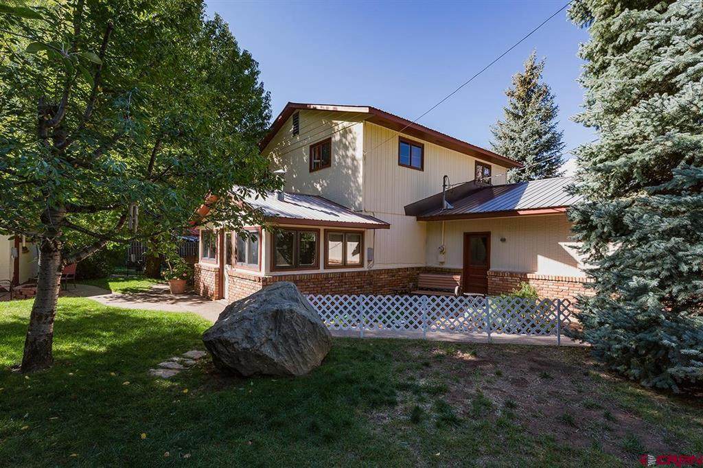 2800 Oak Drive - Photo 1