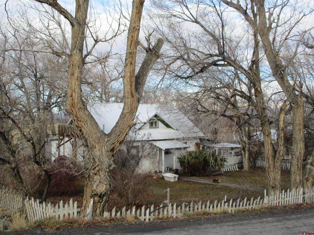 7217 2200 Road - Photo 1