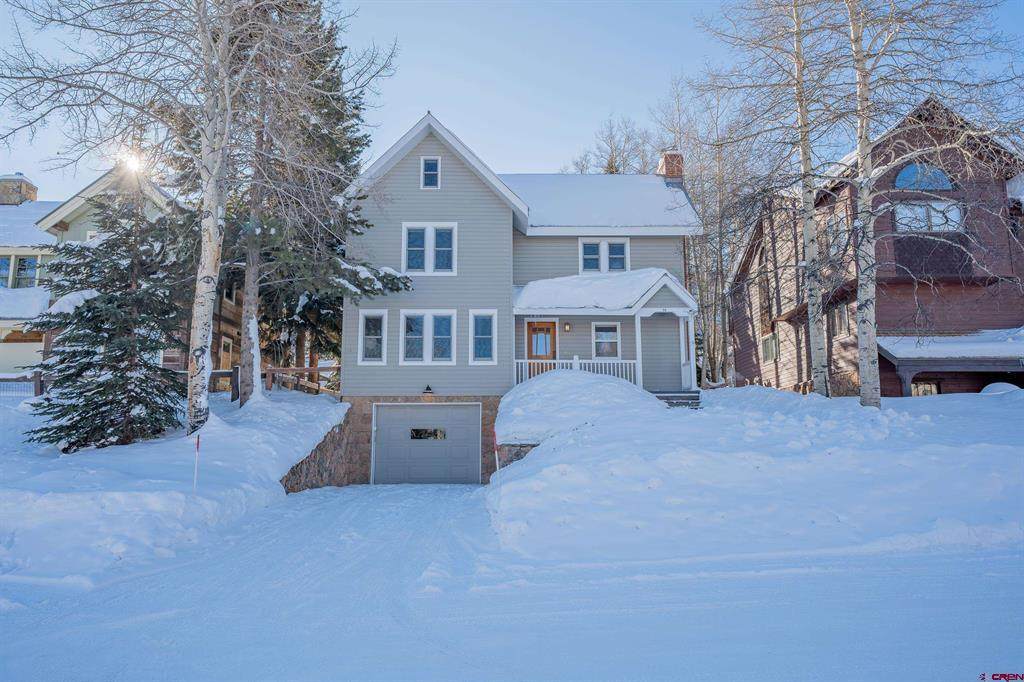 28 Gothic Avenue - Photo 1
