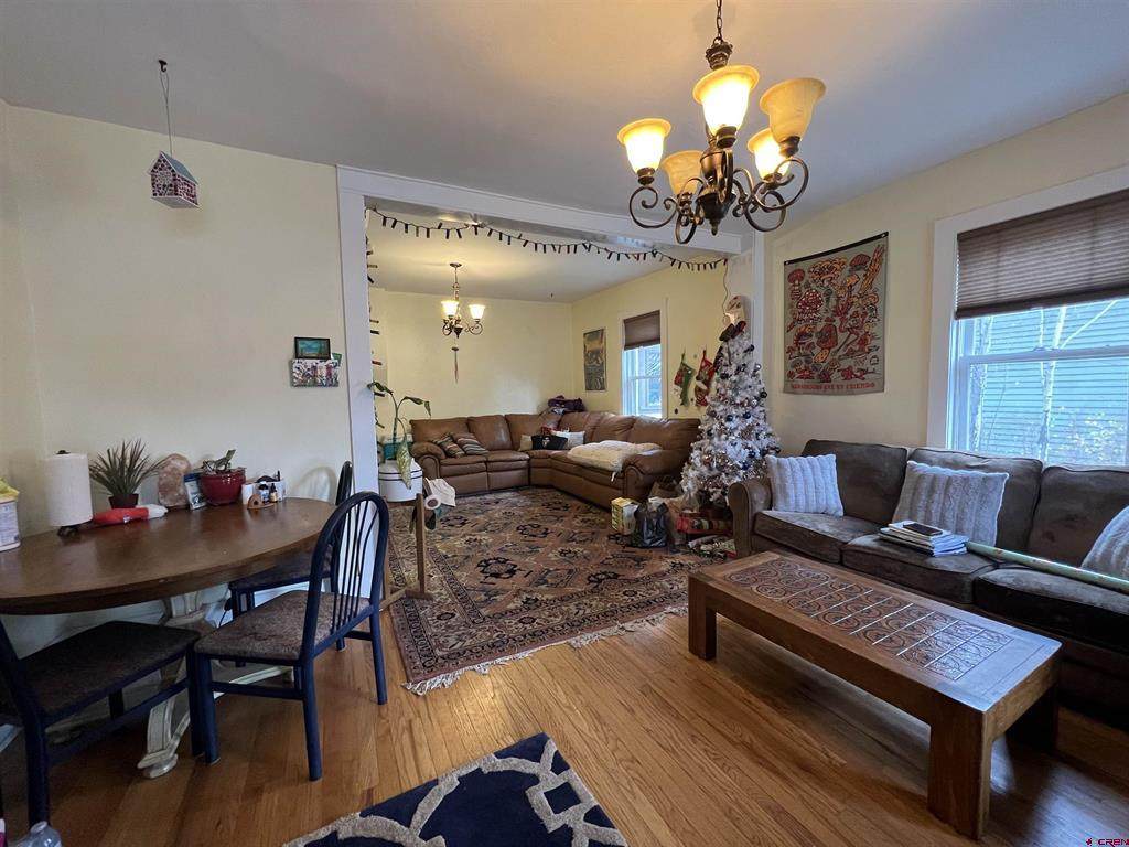 948 4th Avenue - Photo 1