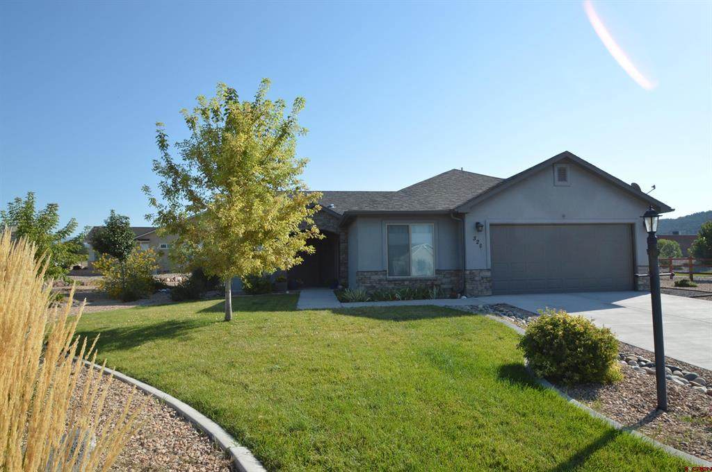 320 Cobblestone Court - Photo 1