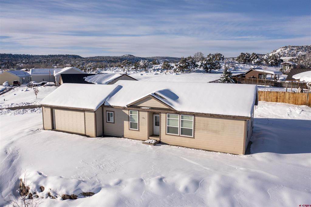 350 Homestead Circle - Photo 1