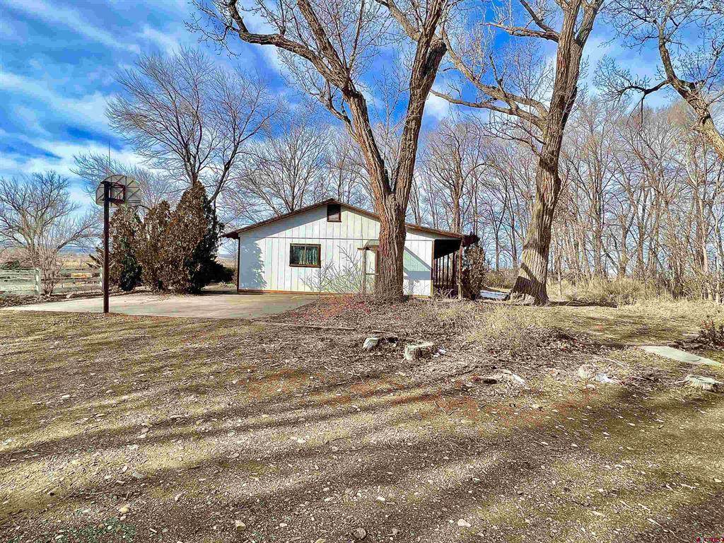 7001 5600 Road - Photo 1