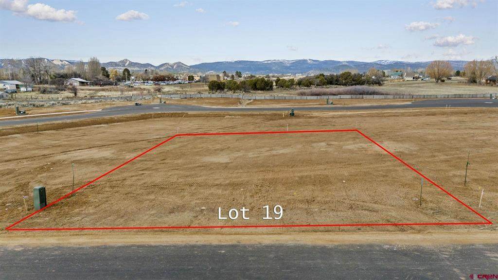 156 Cielo Way - Photo 1
