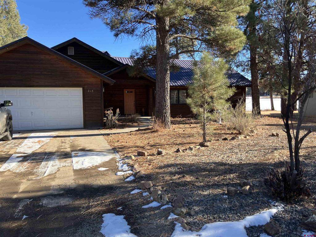 216 Beaver Circle - Photo 1