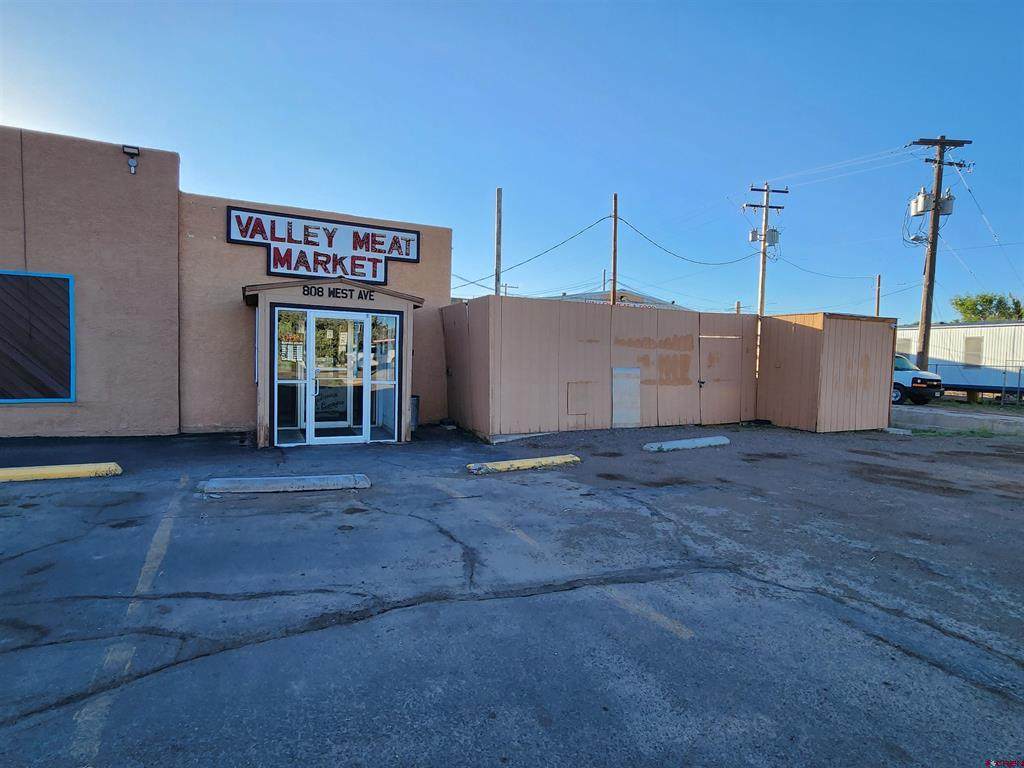 808 West Avenue - Photo 1