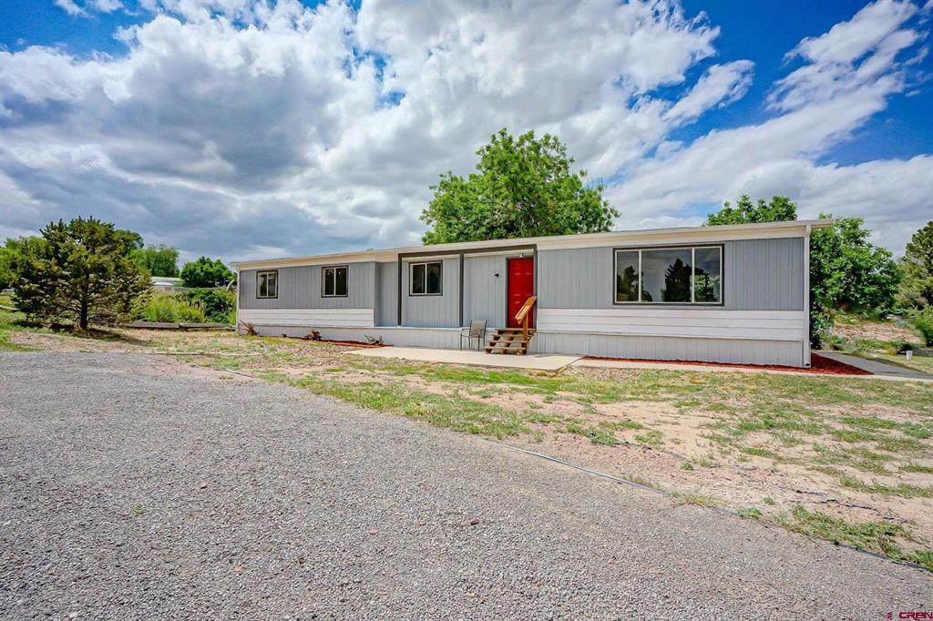 2765 Applewood Drive - Photo 1