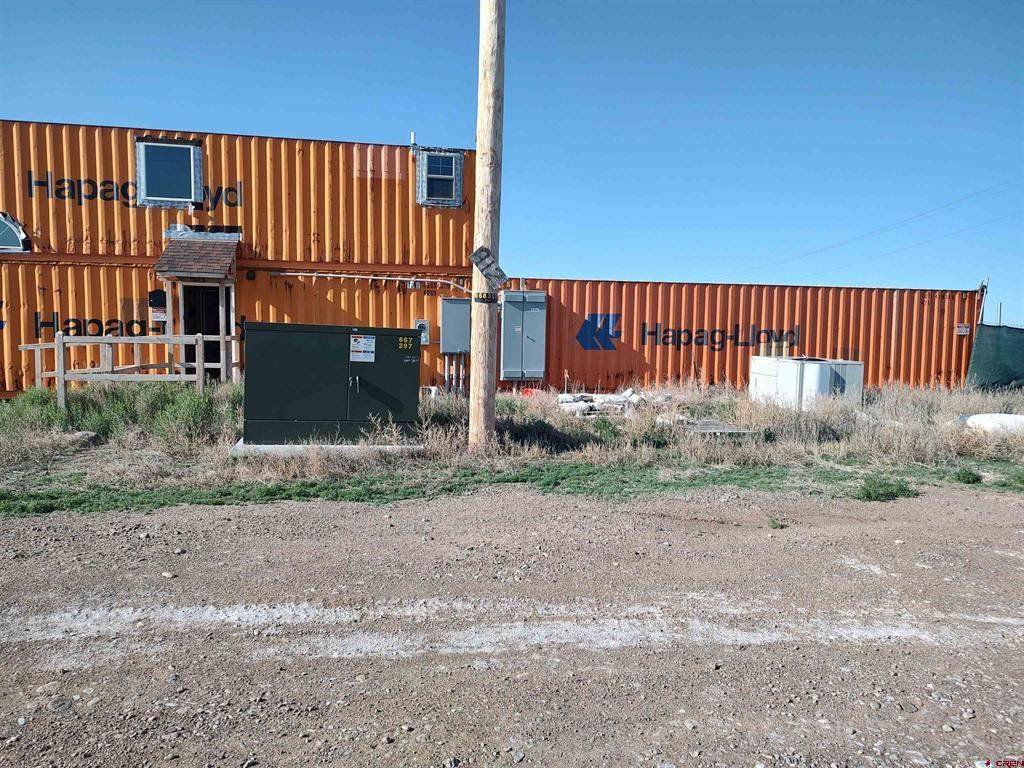 912 Silver Lane - Photo 1