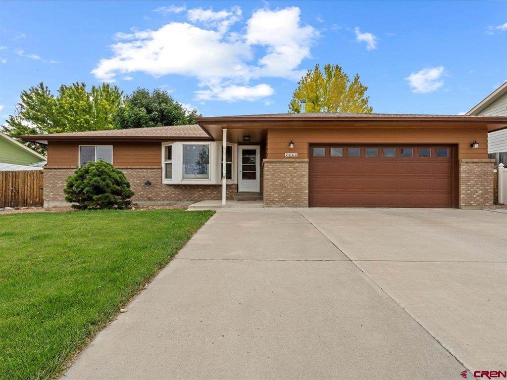 2043 James Street - Photo 1