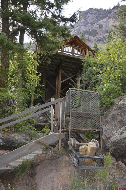 600 Pinecrest Drive - Photo 1