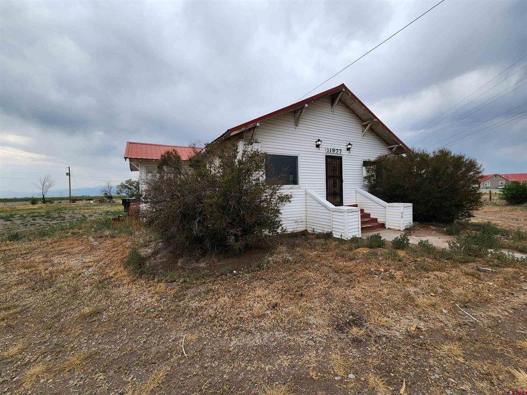 11977 N Hwy 285 - Photo 1