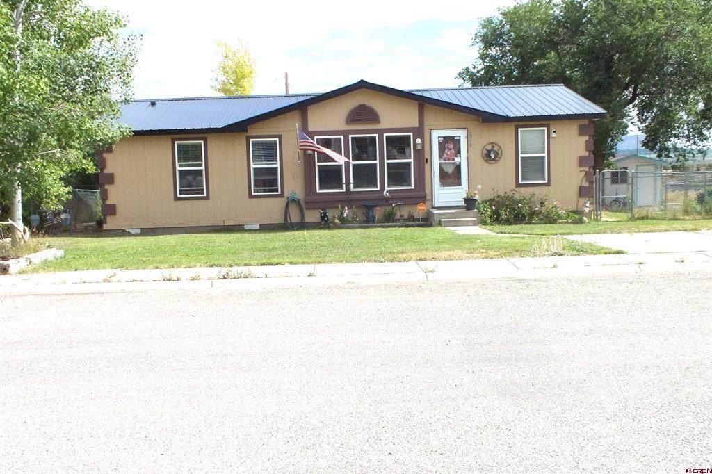 1519 Arrowhead Lane - Photo 1