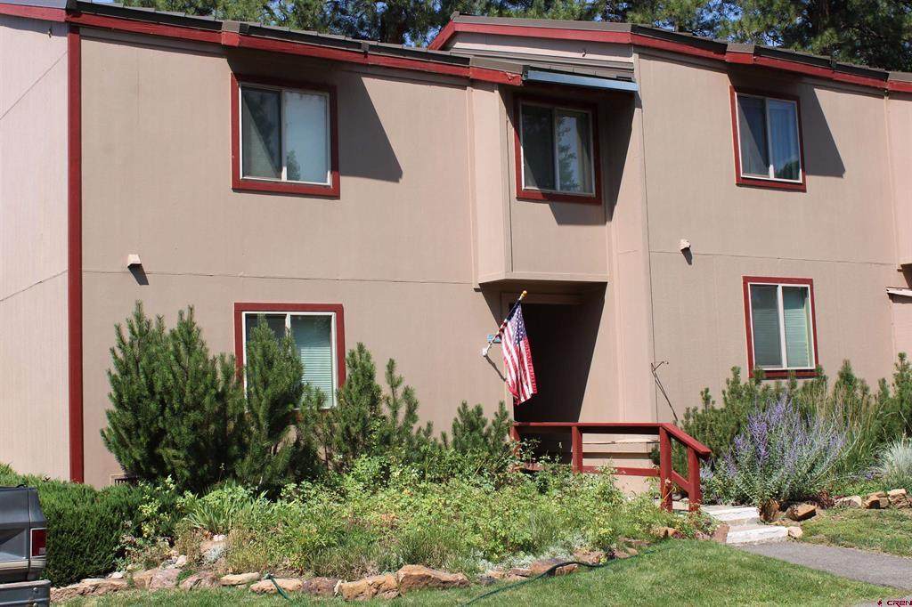 217 Pinon Causeway - Photo 1