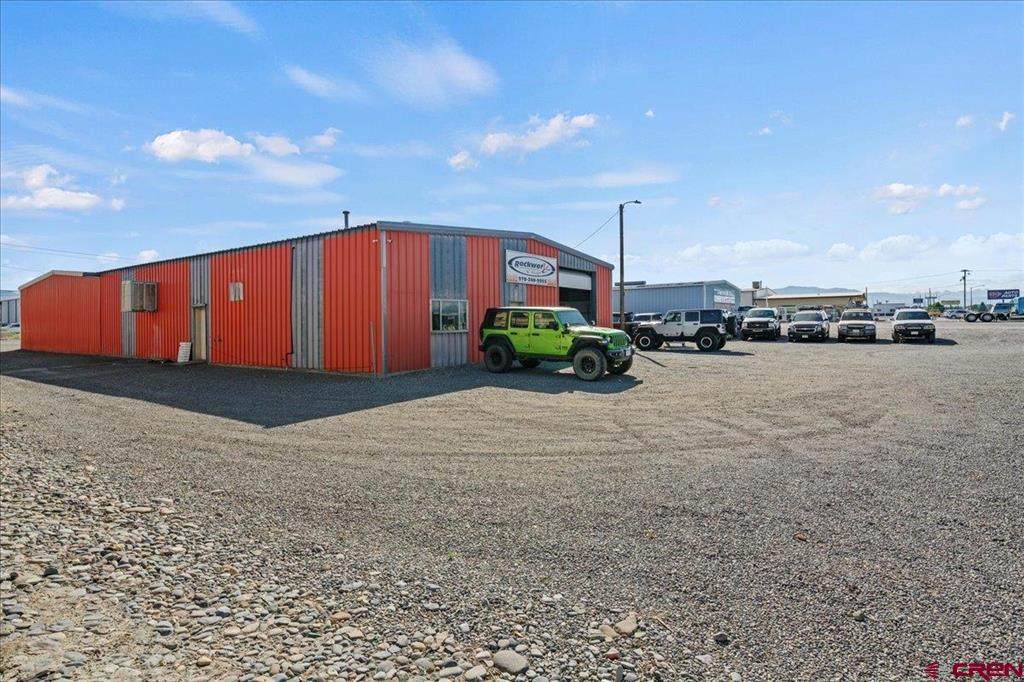 1940 Townsend Avenue - Photo 1