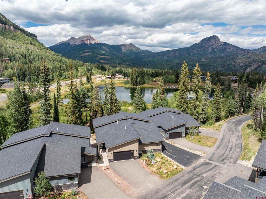 115 Tacoma Drive - Photo 1