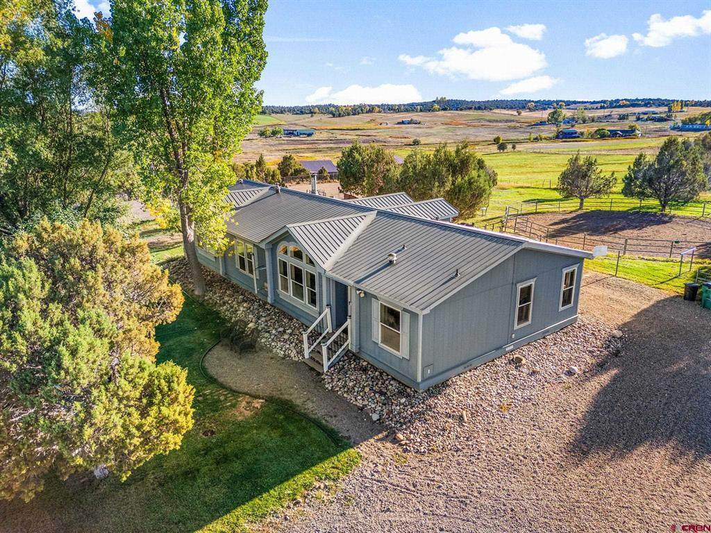 66 Hunna Drive - Photo 1