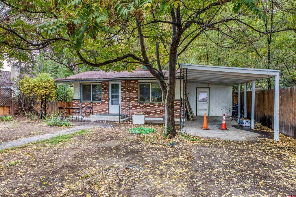 1515 Bluff Street - Photo 1