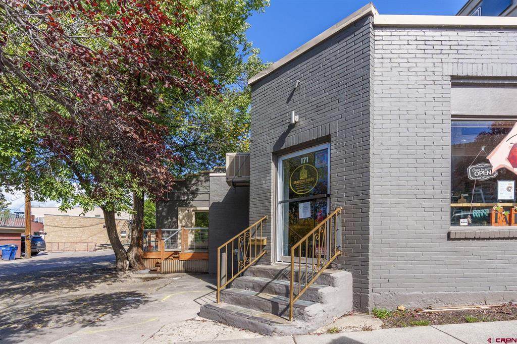 171 7th Street - Photo 1