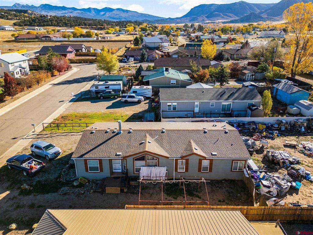 435 Sunset Drive - Photo 1