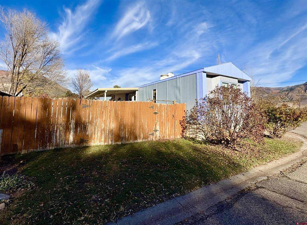 3 Lomas Drive - Photo 1