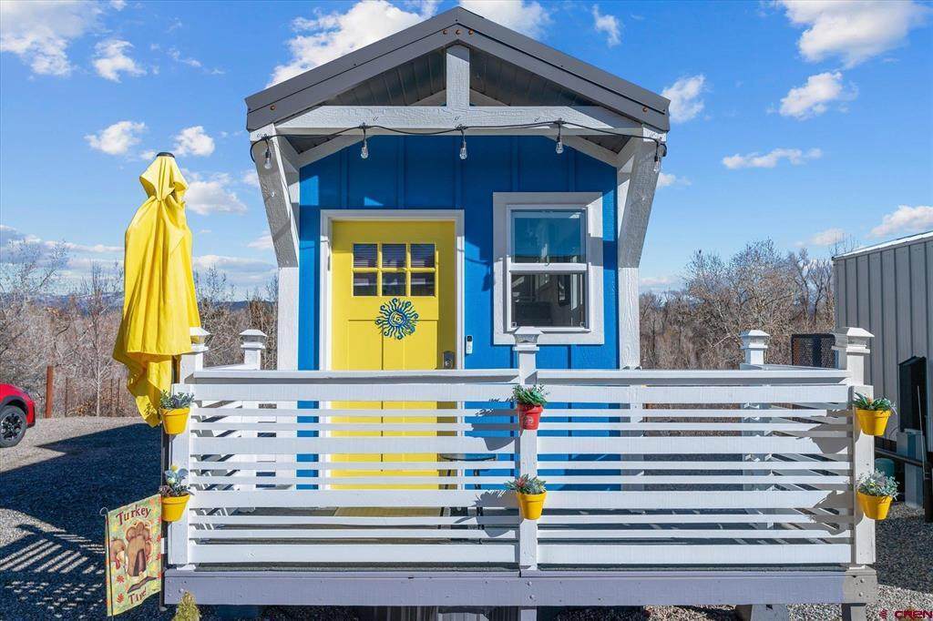 941 Bayfield Parkway - Photo 1