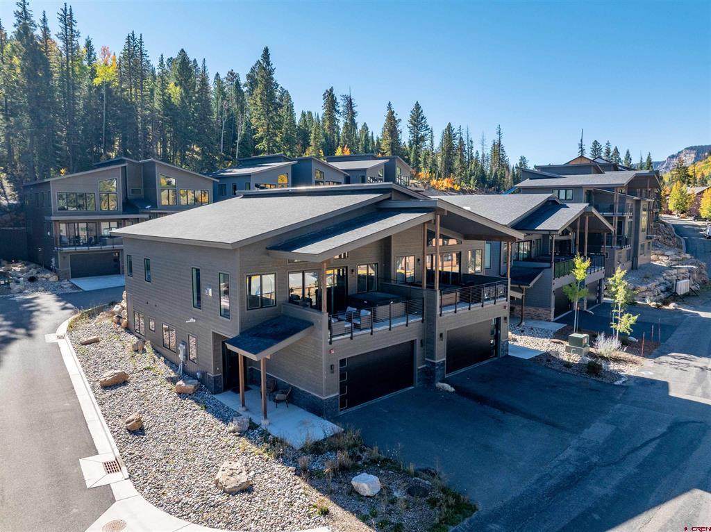 76 Tacoma Drive - Photo 1