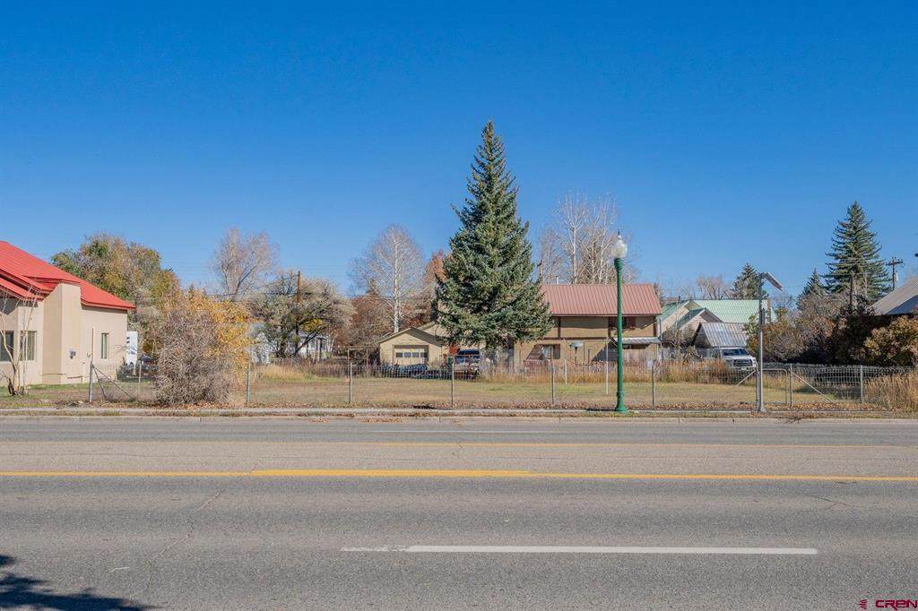 404 Main Street - Photo 1