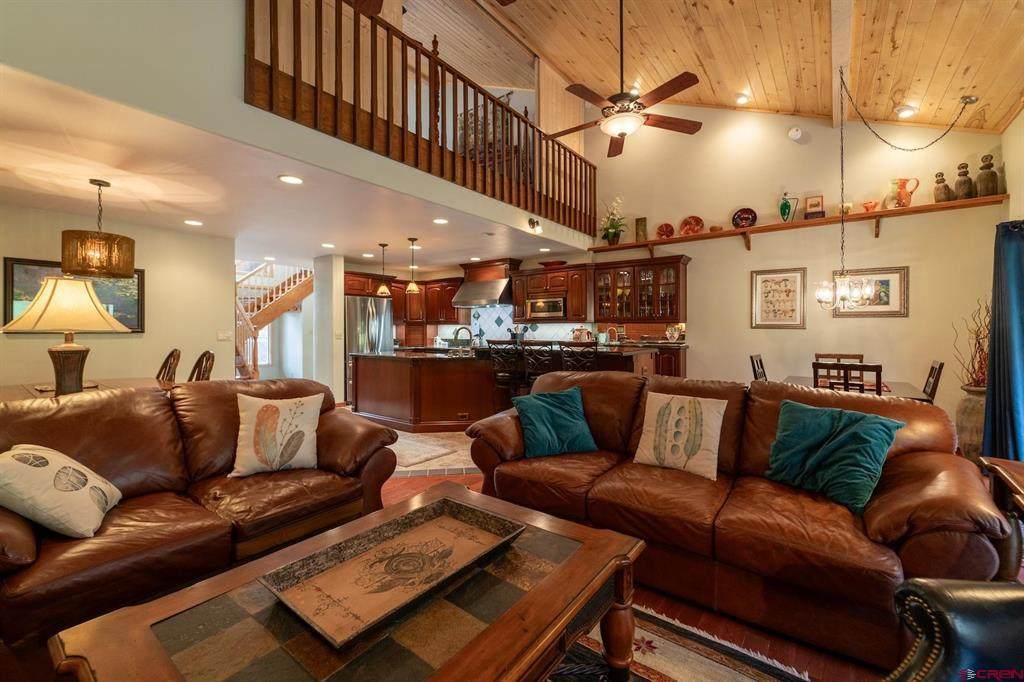 365 Tamarron Drive - Photo 1