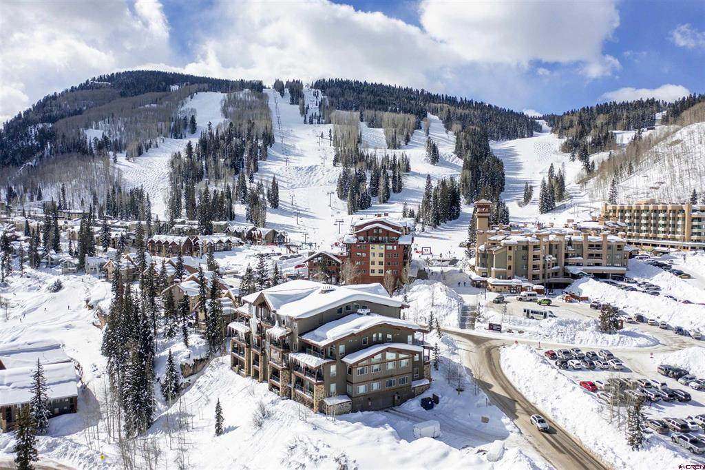 545 Skier Place - Photo 1