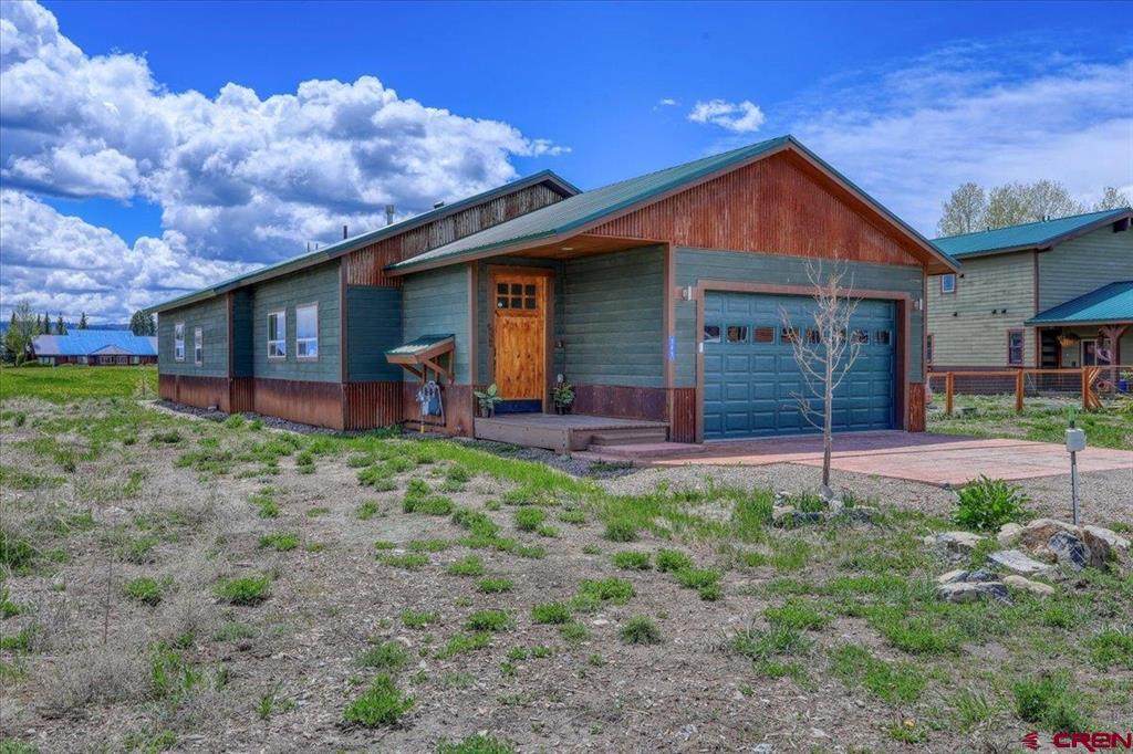 345 Midiron Avenue - Photo 1