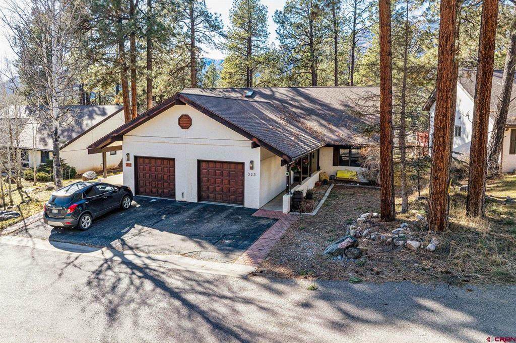 323 Hogan Circle - Photo 1