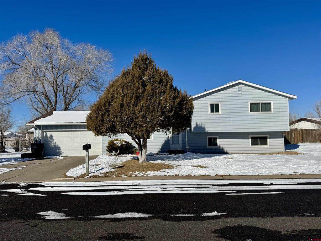 521 Bell Court - Photo 1