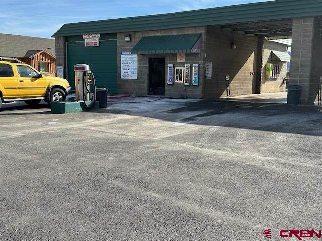 405 Main Street - Photo 1