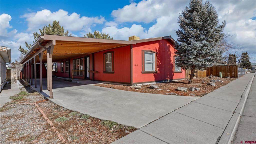 1513 Arizona Street - Photo 1