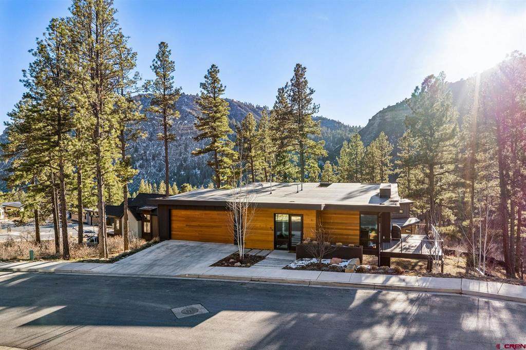 55 Bell Flower Court - Photo 1