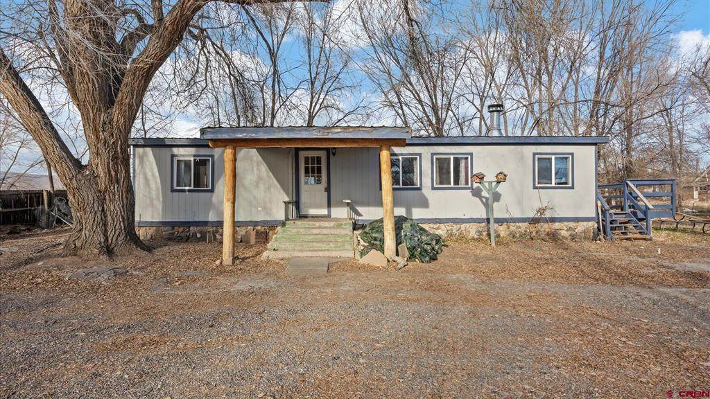 180 1/2 8Th Avenue - Photo 1