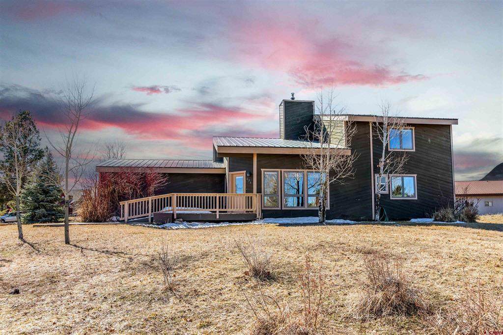 135 Teal Circle - Photo 1