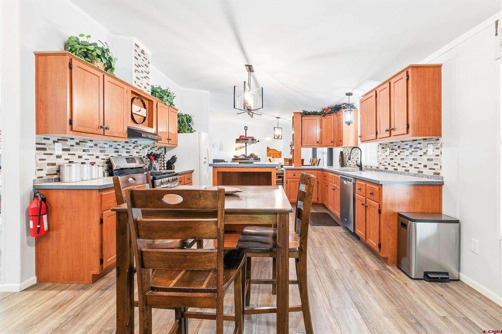 112 & 136 Spruce Ln - Photo 1