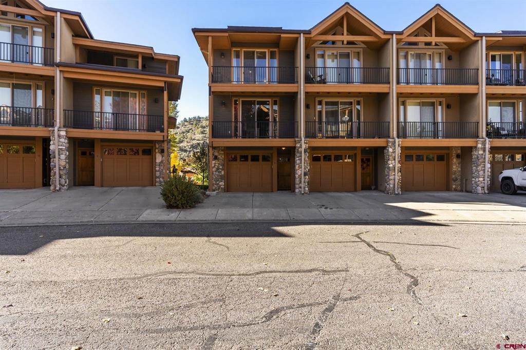 1295 Escalante Drive - Photo 1