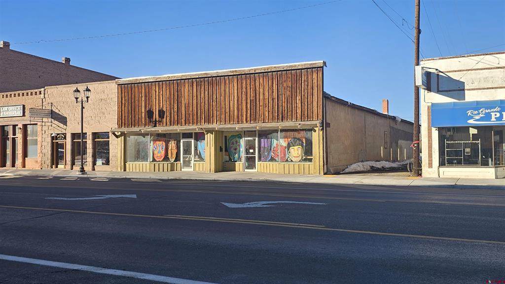 634 Grande Avenue - Photo 1
