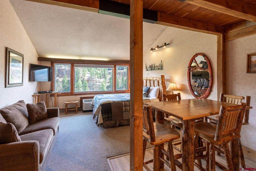 314 Tamarron Drive - Photo 1