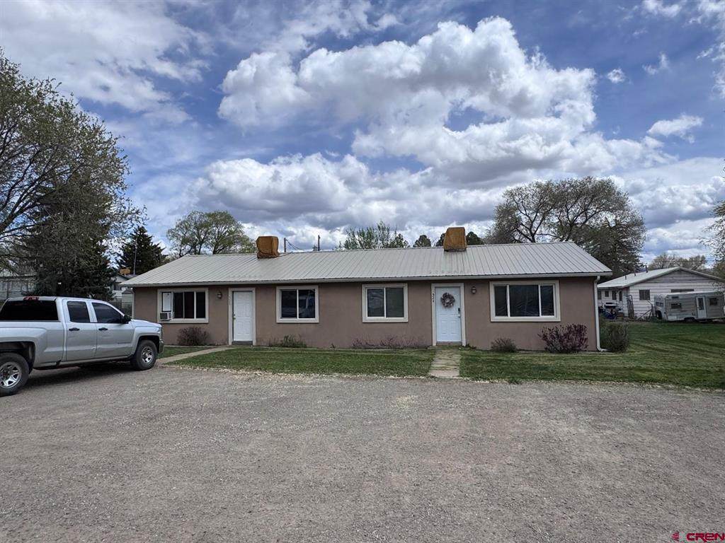 512 4th Street - Photo 1