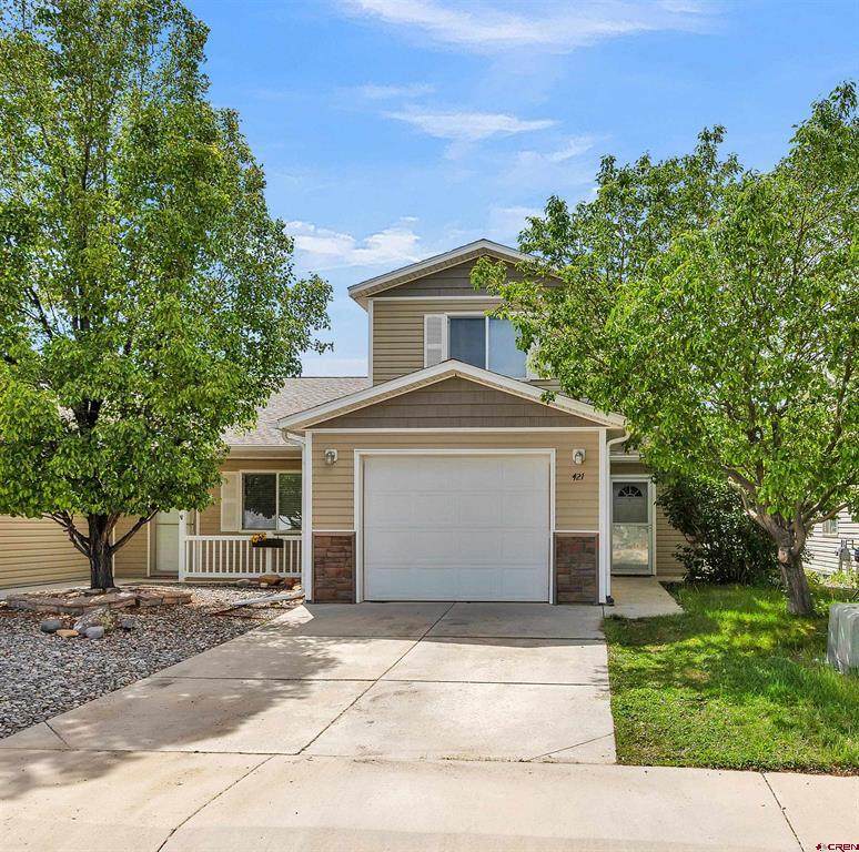 421 Indiangrass Loop - Photo 1