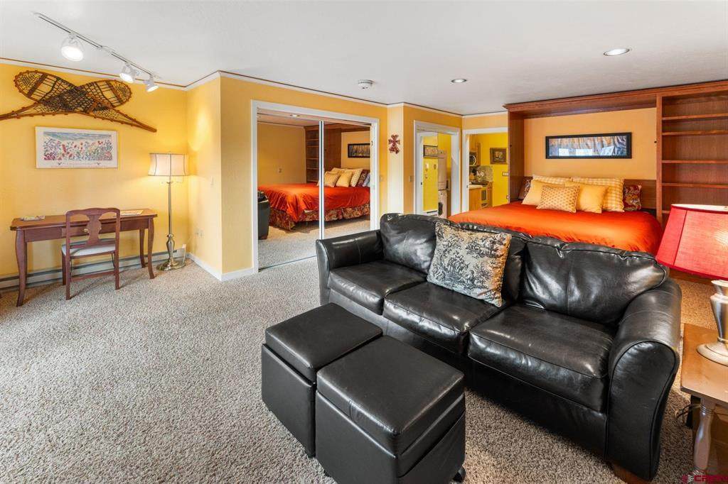 350 Country Club Drive - Photo 1