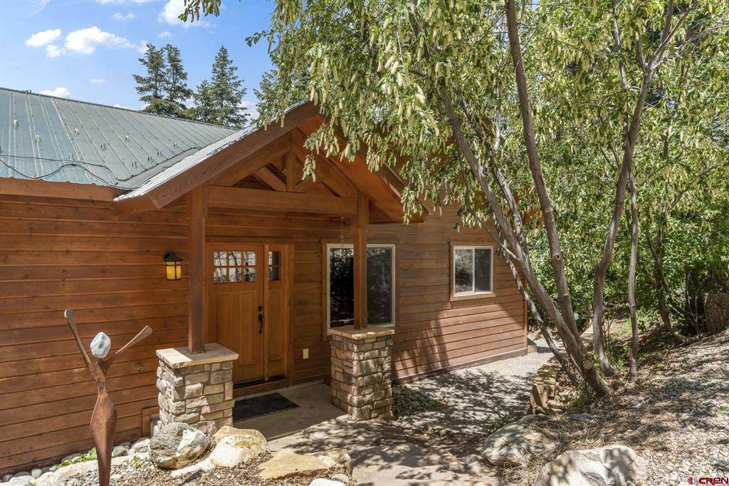 576 High Trails Drive - Photo 1