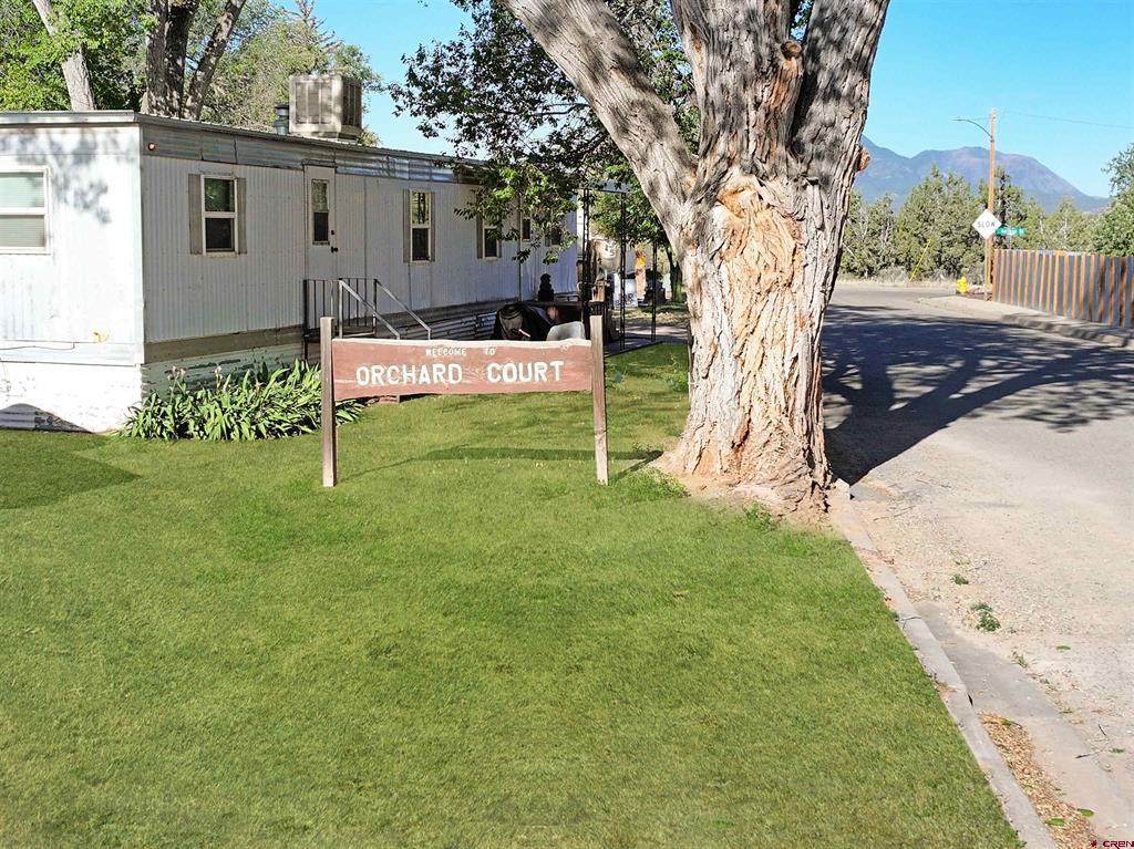 910 Memorial Drive - Photo 1