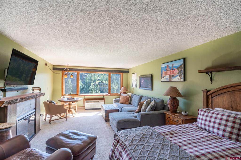 314 Tamarron Drive - Photo 1