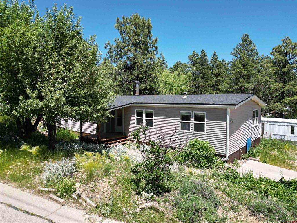 317 Woodcrest Drive - Photo 1